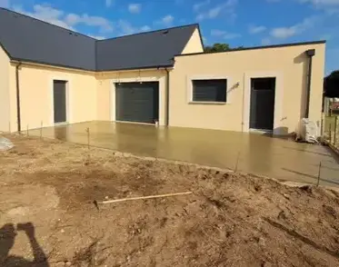 aménagement extérieur à Savigné-l'Évêque - image 2